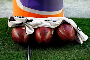 NFL Has A New Official Pizza Sponsor After Ending It's Deal With Pizza Hut