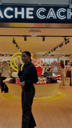 À l’approche des fêtes, Florence partage ses inspirations du moment et ses essentiels de la saison. L’occasion de rappeler quelque chose d’important : pour les fêtes comme pour le quotidien, le plus beau look est celui dans lequel tu te sens bien. 💛 | Cache Cache