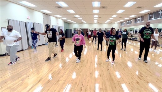 40K views · 1K reactions | I look forward to dancing with my students in class every week!! A great way to boost your mood! Created by: Ayren "Daprynze" Griffea | And 5678 Line Dance | Facebook