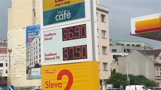 Ceny benzínu se v Praze a okolí liší až o devět korun za litr. Víme, kde se tankuje nejlevněji  - Novinky