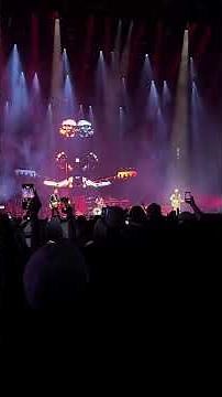 Blink-182 - All The Small Things (live) Innings Festival 2026 #concert #blink182 #livemusic