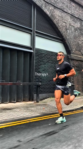 78K views · 795 reactions | Running won’t fix all your problems, but it helps Outfit: @monkyforce (discount code: Alin) #running #movement | Alin Saura | Facebook