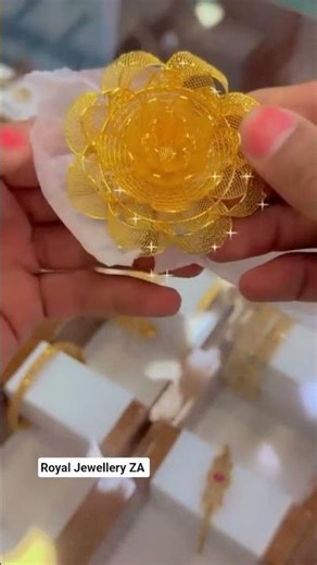 Luxury Golden Flower Ring ✨🌸 #gold #jewellery #trending #wedding #fashion #necklace #foryou #tiktok