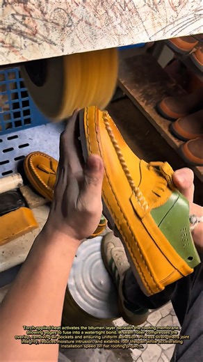 Hot Asphalt Seam Welding Technique That Creates Leak-Proof Roof Joints!