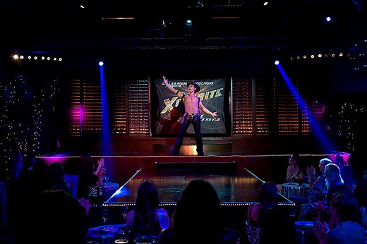 Bez kalhot (2012) | ČSFD.cz