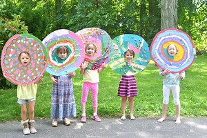 Project Corner: Giant Cardboard Donut Craft