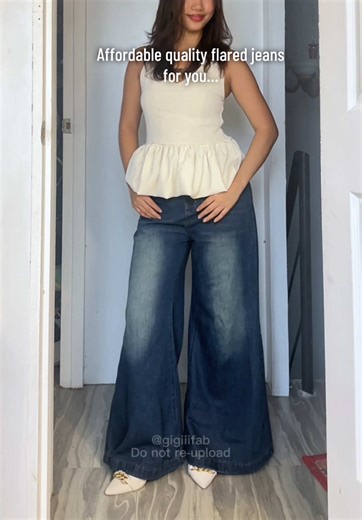 Stylish High-Waisted Flared Pants for Petite Women