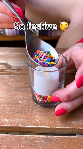 🎉 Use sprinkles to make a festive party decoration! #party #PartyTime #partyideas #birthday #tipsandtricks | Jeff & Lauren