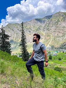 Man VS Wild Parody | This video is uploaded for fun, and I will be deleting it later. 😂. #parody #comedyreels #funnyvideo #travelvideo #travelling #trendingvideoreels #trendingreelsvideo #trendingnowadays | A Man On Road