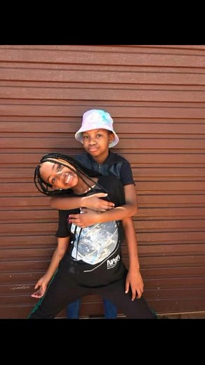 Kylie (@kyliebrowns0)’s videos with Danko - Musketeers