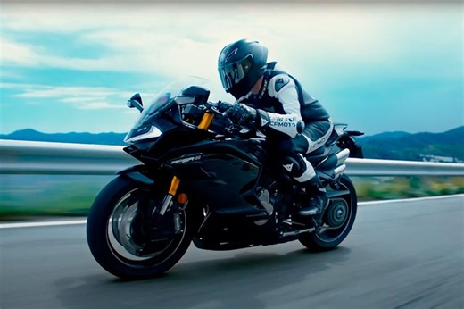 CFMOTO teases new 750SR-S inline four-cylinder sportsbike - bikesales.com.au