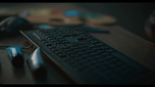 Aise fake apps download karne se pehle verify karo, aur agar fraud lage toh #JamkarPhenko. #BeCyberAware #BeCyberSafe #CyberSecurityWithU #UnionBankOflndia #GoodPeopleToBankWith #UPISecurity #StaySafeOnline | Union Bank of India