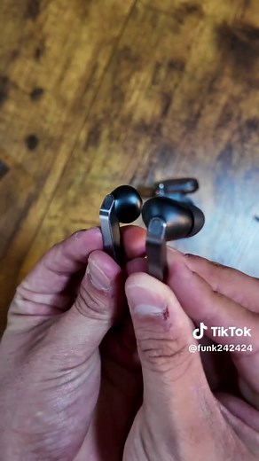 Unboxing the All New Samsung Buds 4 Pro