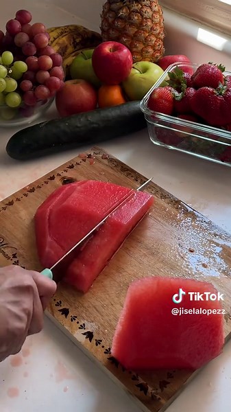 Watermelon Cutting ASMR - Satisfying Fruit Sounds