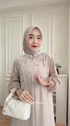 Trendy Women's Sling Bags for 2026 Eid Celebrations