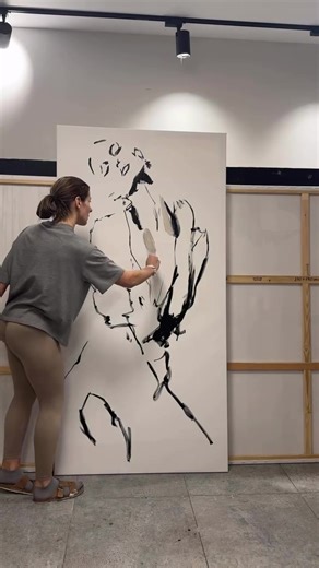 Najprościej jak się da :) tak żyj #artmood #faceart #minumalistyczny #nowydom #pustasciana