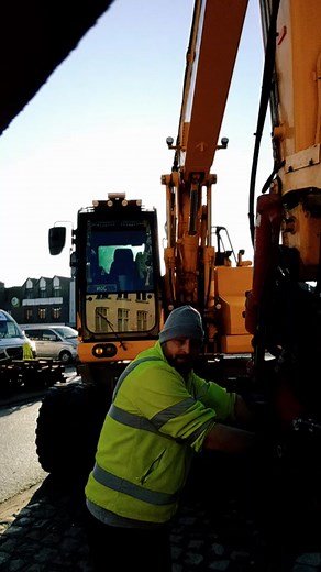 Excavator Operation Tips for Beginners