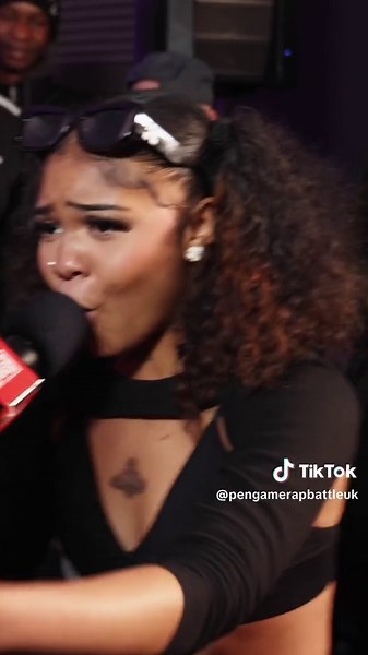 Big up @BLAZN on her first PenGame battle #rapbattle #ukmusic #nextup #pengamerapbattle #roadtowembley #battleofthgender