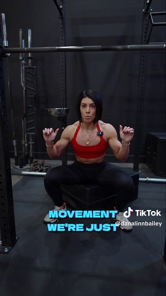 BOX SQUAT MISTAKES If box squats feel awkward… you’re probably doing one of these wrong. Try this fix today 🔥 ##dlbdps #b#boxsquatdlbdaily