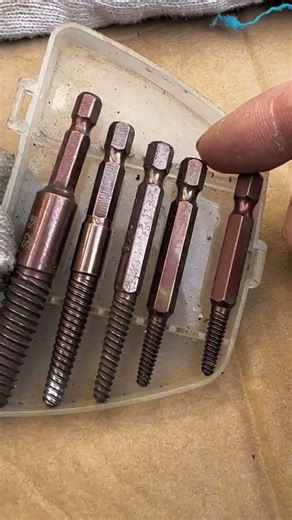 Broken Screw Extractor #ShareGoodTools #StrippedScrewExtractor