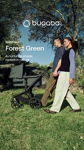 Schau dir unser Modell in Forest Green an, das aus recycelten Stoffen gemacht ist. Jetzt erhältlich für den Bugaboo Fox 5 Renew. | Bugaboo