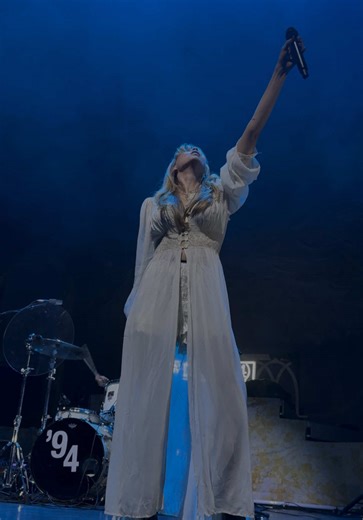 Our troubles live in Zurich 🖤⛪️ #sunday1994 #livemusic #2026 #thelastdinnerparty #europe