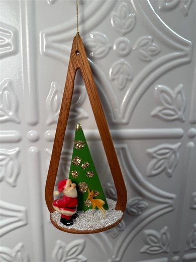 Vintage MCM Christmas Wooden Diorama Ornament With Santa, Deer & Choir Boy - Etsy