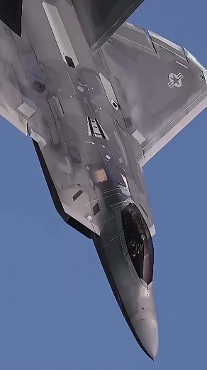 🦅🦅🦅🦅🦅#f22raptordemoteam #usaf #fighterpilot #usairforces🇺🇸 #usa🇺🇸 #military