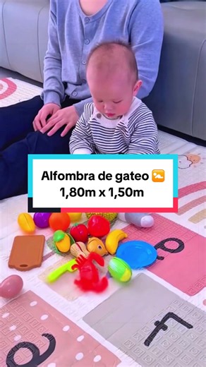 👶✨ Un espacio cómodo para jugar, gatear y descubrir el mundo. La alfombra de gateo ayuda a crear una superficie acolchonada donde tu bebé puede moverse, explorar y desarrollar sus habilidades motoras con mayor comodidad. 💛 ✔️ Suave y acolchonada ✔️ Fácil de limpiar ✔️ Aísla del piso frío ✔️ Ideal para gatear, jugar y tummy time Porque cada pequeño movimiento es un gran paso en su desarrollo. 🥰 📩 Escribe “ALFOMBRA” y te enviamos el precio. 💕👶✨ . . . . . . . . . . . #alfombras #alfombra #gat