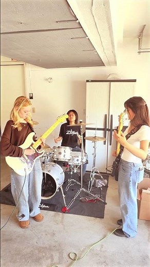 Charlotte Milstein, Natalia Inez & Yoyoka — Rehearsal Clip