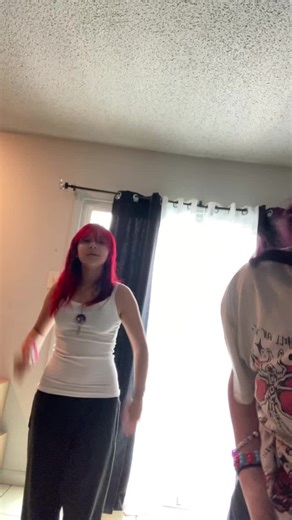 #fyp #bestfriends #dancing @unknown_35