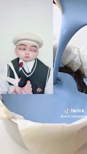 Yeol Ayres Funny Tabe Poetry Reading Video