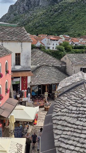 Stari most i stara gradska jezgra u Mostaru prvi su bosanskohercegovački spomenici zaštićenog svjetskog nasljeđa. #starimost #starigrad #unesco | Mostarski.ba