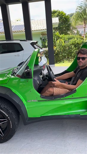 O Buggy que nasceu para ser visto. A energia muda quando você assume o volante do nosso modelo Cross TSI. Esse é o tipo de direção que você sente na alma. Escolha a sua cor, seu estilo e a sua identidade. Receba a ficha técnica diretamente no seu WhatsApp. Fale com a nossa equipe | (21) 97673-2757 🇧🇷 #cars #carrosbrasil #superbuggy | Super Buggy Brasil