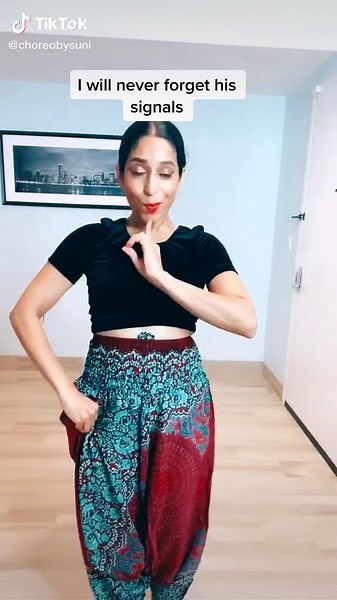 Lavani Dance: Embracing Maharashtra's Folk Tradition