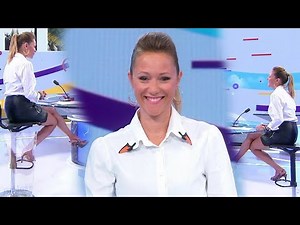 Julia Livage looks stunning in leather on Télématin
