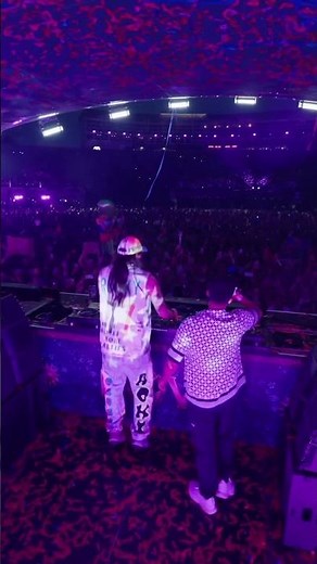 Vikkstar & Steve Aoki @ TOMORROWLAND MAINSTAGE