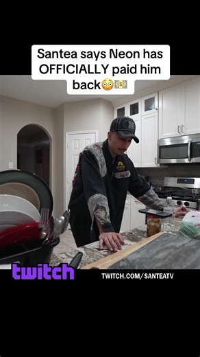 w neon🫢 @Santea#santea#neon#trending#twitch#clips#fyp | neon gets his card back