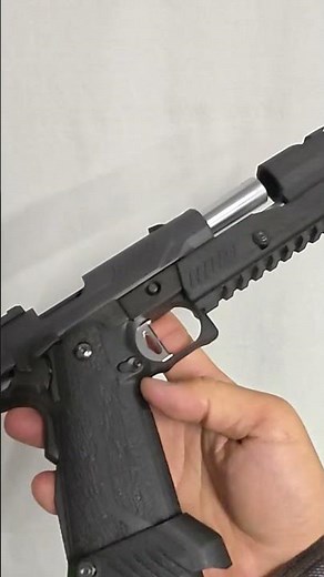 A Hi-CAPA 4.3 D.O.R fitted with 3D-printed tactical parts! Can it really evolve this far...!? #Hi...