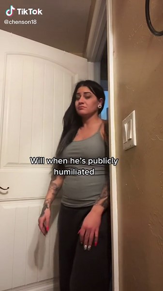 Chelsy blastek (@cblast18)’s videos with Bitch - Ana Infante