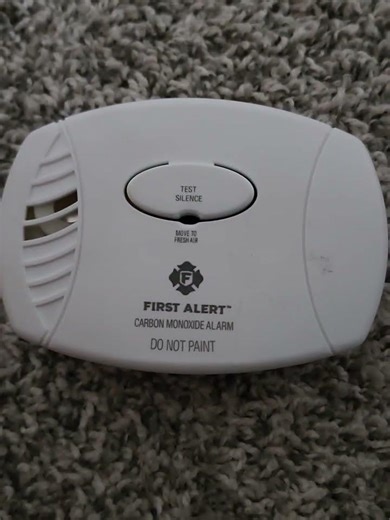 First Alert CO400 Battery Operated Carbon Monoxide Alarm