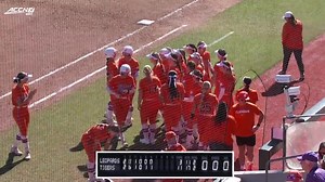 Clemson Softball just took down Lafayette for program win #200!!! 🐅🥎 | Clemson Athletics