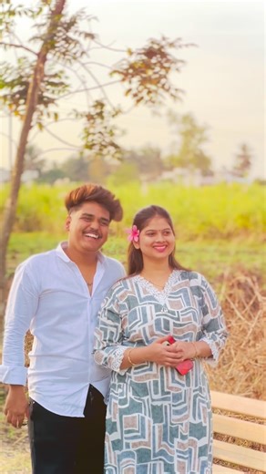 𝒀 𝒂 𝒔 𝒉 𝒖 𝒙 💋🌎🤍 on Instagram: "Be loyal For Your Person 🥹🧿🎀🤌🏻 .#yashbarkale #vyashu_25🌍💋 #ichalkaranji #kolhapur #love"