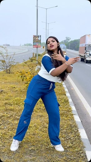 78K views · 1.9K reactions | besos || mona dance || #bollywood #dance | Sumit Paul | Facebook