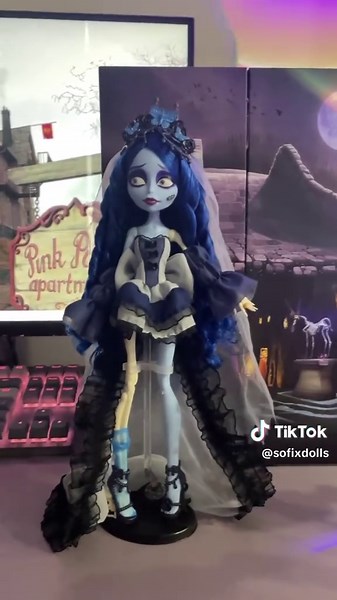 Костюмы Monster High для Хэллоуина