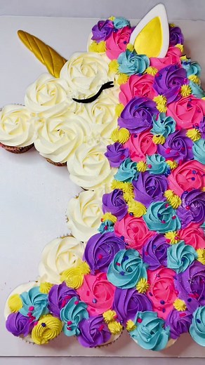 Unicorn Pull Apart Cupcake Cake Ideas & Layout