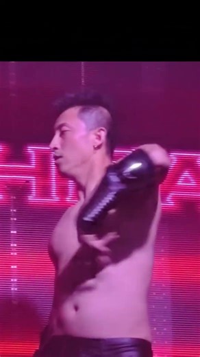 Muscle Gogo Boy Twerk 肌肉狗狗扭扭