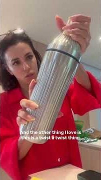 How to Make an Italian Greyhound Cocktail with Eva Longoria! 🍹✨