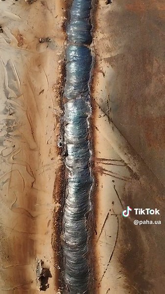 Відео користувача Paha (@paha.ua) з композицією «Creepy Violins - Apollo Nove»