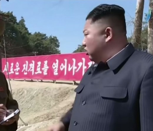 sir it was a ghost | Credits to TheKosmic8 #meme #funny #kim #kimjongun #canieatthat #northkorea #fyp #fypage #fypシ #foryou #foryoupage #xyzbca